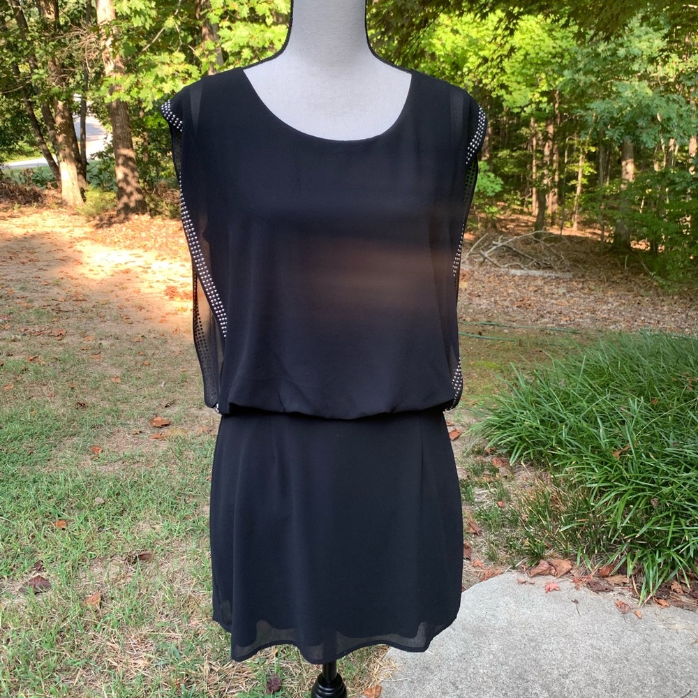 Beaded sleeve mini dress